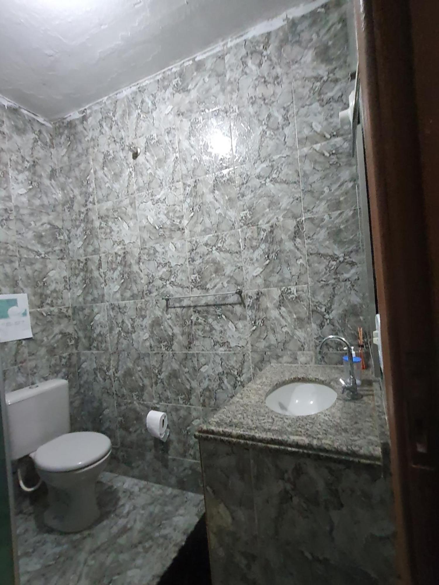 CASA PROXIMA A PRAIA menos de 10 MINUTOS a Pé Cabo Frio Esterno foto